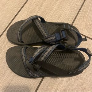 Chaco Sandals…Boys 5